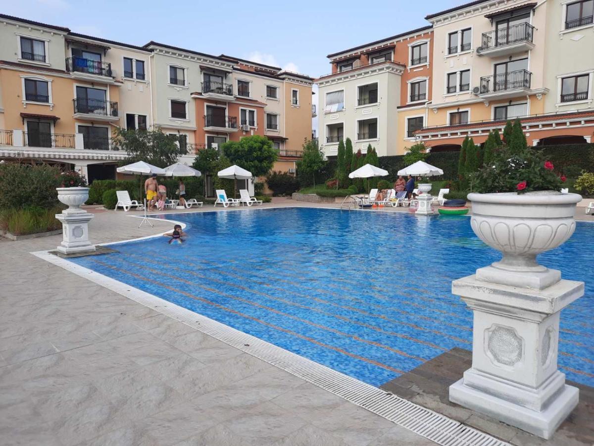Lilia Apartments Каваци, Созопол Luaran gambar